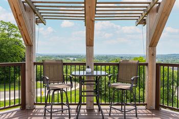 Outdoor Patio at Hilltop Apartments, Cincinnati, 45213-2638